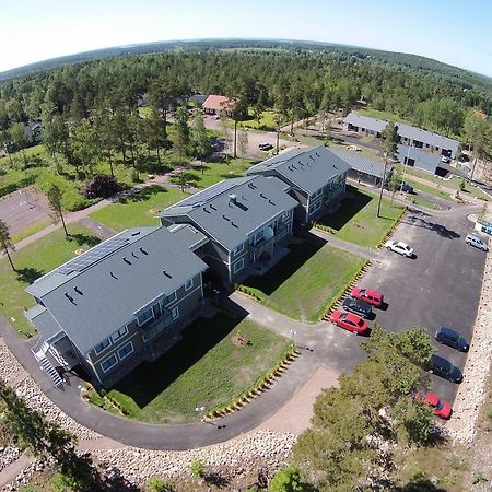 Apartment Leloek Lemland Ruang foto